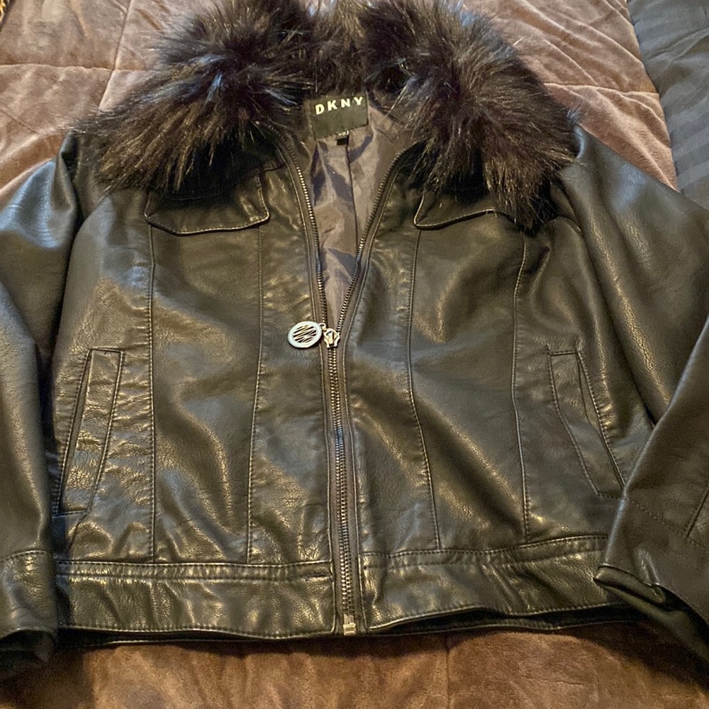 Light weight jacket